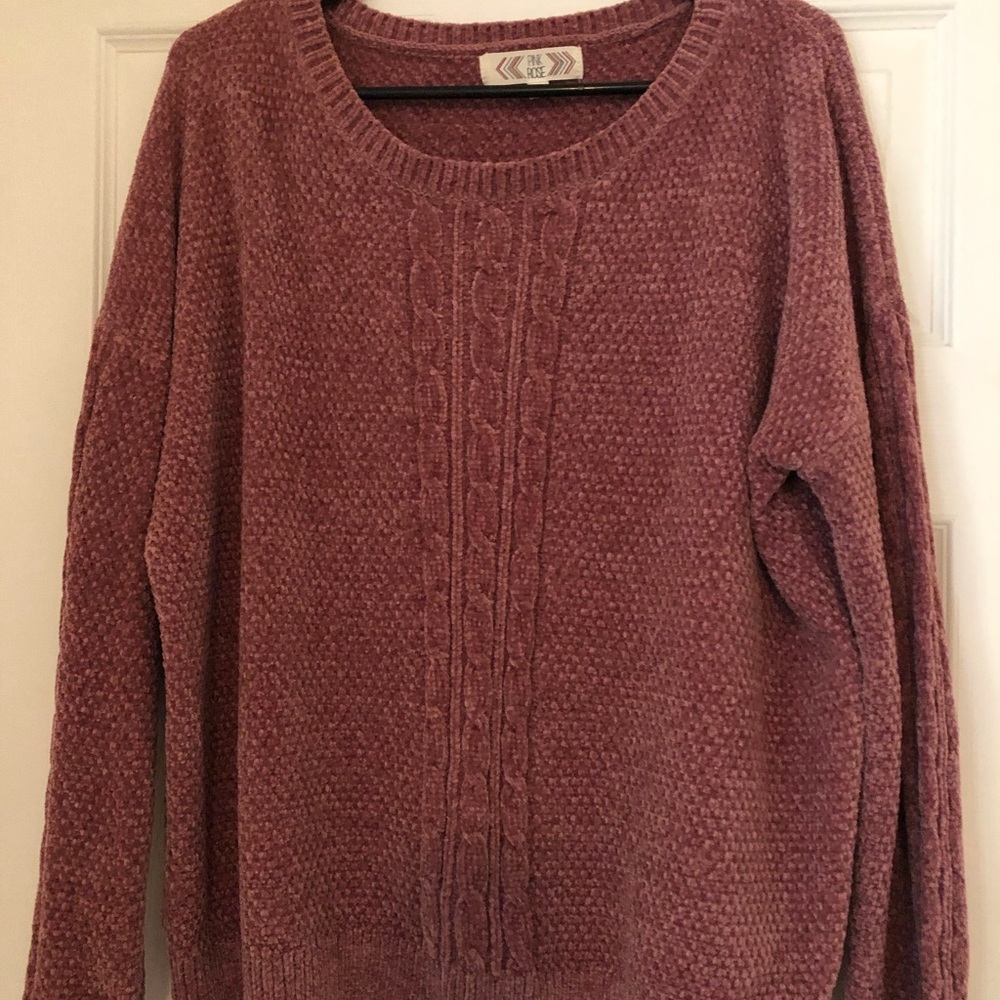 Pink Rose Sweater Size Large